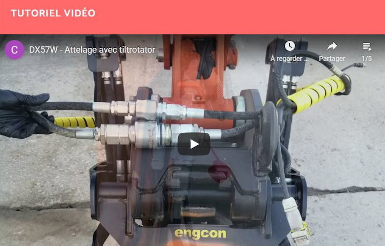Attelage avec Tiltrotator sur DX57W (Pelle sur pneus)